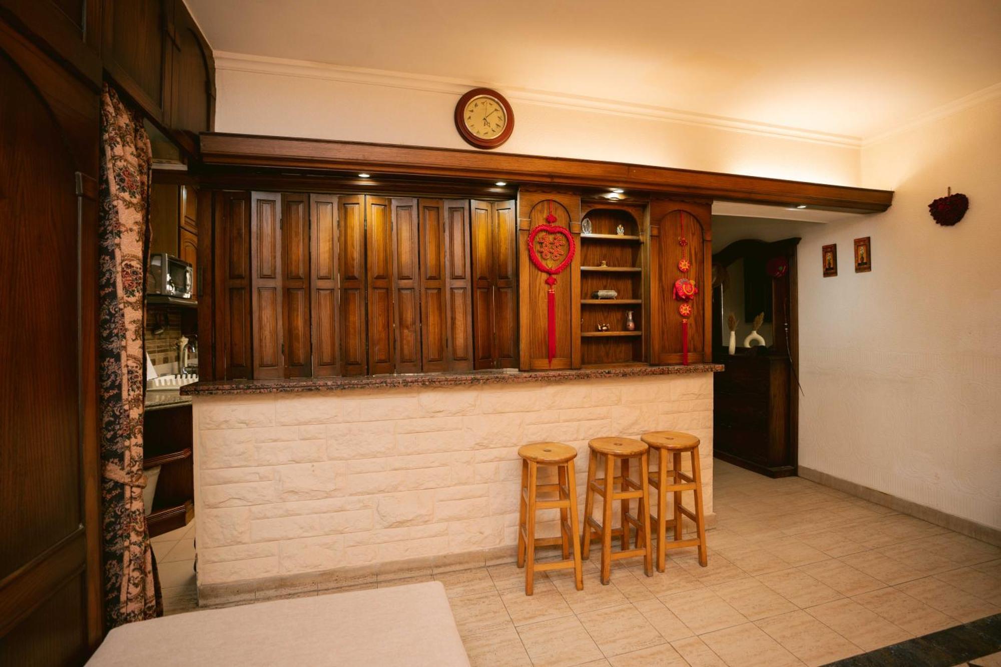 Art-deco Inspired 2bdr 10min From Cai Airport